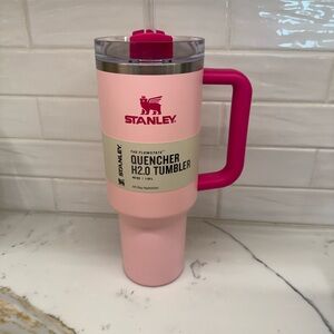 Stanley Flamingo FlowState 40 OZ Quencher Tumbler